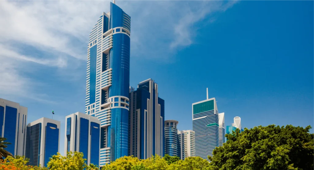 Navigating Dubai s Thriving Commercial Real Estate Landscape